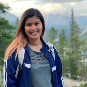 Meet your Posher, Nadia